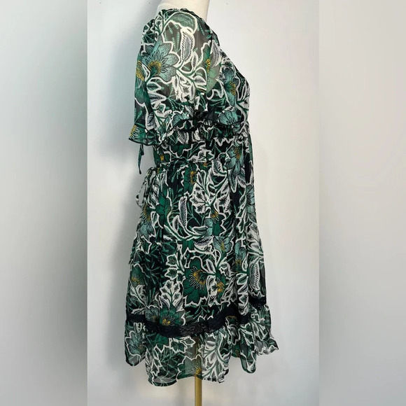 NWT BAND OF THE FREE Emerald Maisie Floral Mini Dress Size Small - Picture 7 of 16
